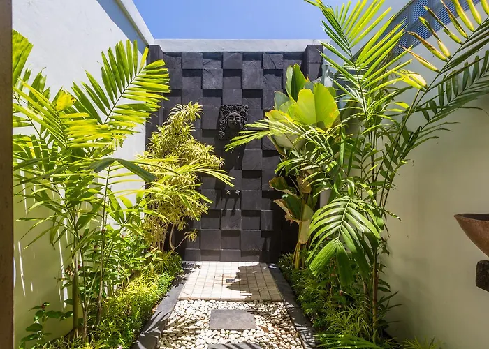Aisha Sanur (Bali)